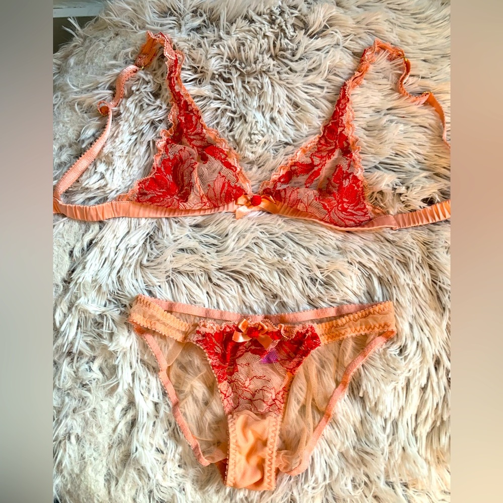 Agent provocateur pink set  newer worn